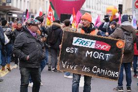 Demonstration for Employment and Industry - Paris