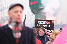 Demonstration for Employment and Industry - Paris