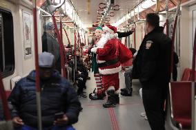 Santa Claus In Subway - Toronto, Canada