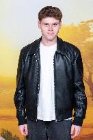 Mufasa Premiere - Paris AJ