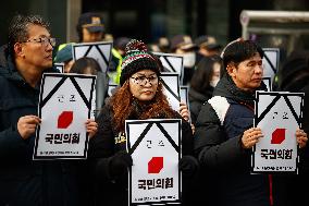 Press Conference Urging Ruling People Power Party To Support Impeachment Vote In Seoul