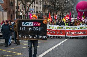 Demonstration for Employment and Industry - Paris