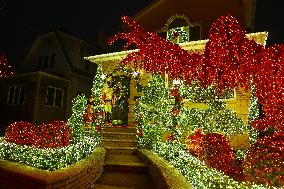 Dyker Heights Christmas Lights 2024