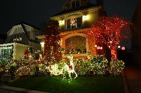 Dyker Heights Christmas Lights 2024