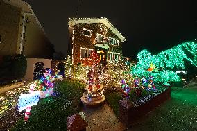 Dyker Heights Christmas Lights 2024