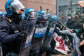 General Strike In Turin: Clashes At Student March.