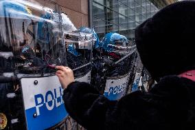 General Strike In Turin: Clashes At Student March.