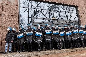 General Strike In Turin: Clashes At Student March.