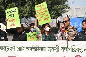 Protest Demanding Urgent Action Plan To Prevent Air Pollution In Dhaka.