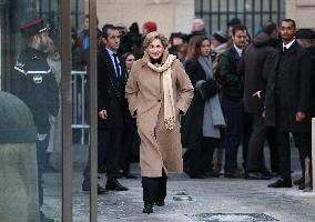 Handover Ceremony At Hotel De Matignon - Paris