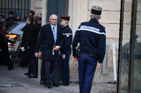 Handover Ceremony At Hotel De Matignon - Paris