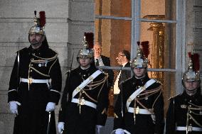 Handover Ceremony At Hotel De Matignon - Paris