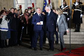 Handover Ceremony At Hotel De Matignon - Paris