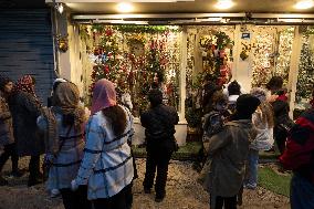 Christmas Shopping In Iran