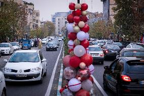 Christmas Shopping In Iran