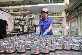 China Manufacturing Industry Piston Export