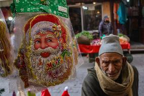 Christmas Preparations In Kashmir