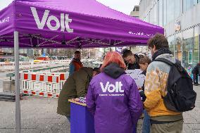 The German Federal Election Campaign For The Early Federal Election 2025 Has Begun, VOLT Party With Information Stand In Munich