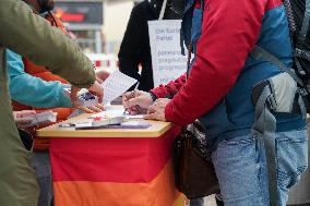 The German Federal Election Campaign For The Early Federal Election 2025 Has Begun, VOLT Party With Information Stand In Munich