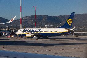 Ryanair Boeing 737 At Athens Airport