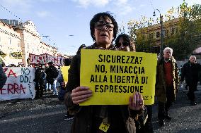 Demonstration In Rome Against The Security Bill