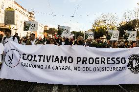 Demonstration In Rome Against The Security Bill