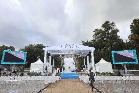 Final Preparations On The Eve Of The Pope's Arrival - Ajaccio