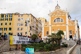 Final Preparations On The Eve Of The Pope's Arrival - Ajaccio