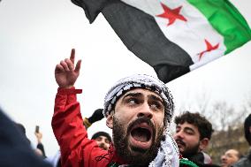 Syrian diaspora celebrates the victory of the Syrian Revolution in Paris FA