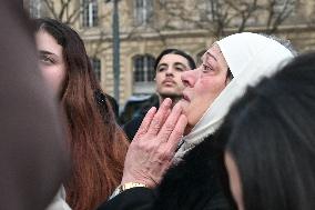 Syrian diaspora celebrates the victory of the Syrian Revolution in Paris FA