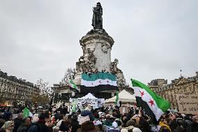 Syrian diaspora celebrates the victory of the Syrian Revolution in Paris FA