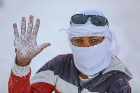 Mideast Egypt Quarry Workers