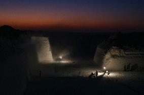 Mideast Egypt Quarry Workers