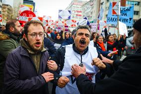 Protest in Ankara during the budget negotiations - Turkey