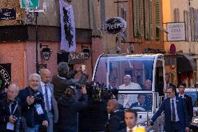 Pope Francis arrives at the Santa Maria Assunta Cathedral - Ajaccio