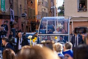 Pope Francis arrives at the Santa Maria Assunta Cathedral - Ajaccio