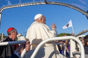 Pope Francis At The Place Miot - Ajaccio