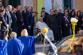 Pope Francis arrives at the Santa Maria Assunta Cathedral - Ajaccio