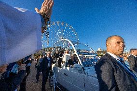 Pope Francis At The Place Miot - Ajaccio