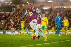 Norwich City FC v Burnley FC - Sky Bet Championship