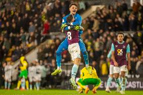 Norwich City FC v Burnley FC - Sky Bet Championship