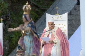 Pope Francis Celebrates Holy Mass At Casone - Ajaccio