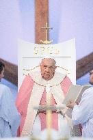 Pope Francis Celebrates Holy Mass At Casone - Ajaccio