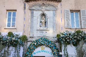 Pope Francis Makes Symbolic Stop At Madonuccia - Ajaccio