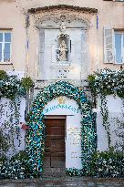 Pope Francis Makes Symbolic Stop At Madonuccia - Ajaccio