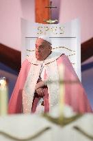 Pope Francis Celebrates Holy Mass At Casone - Ajaccio