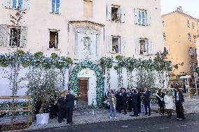 Pope Francis Makes Symbolic Stop At Madonuccia - Ajaccio