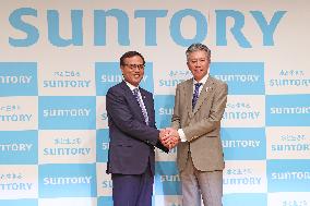 Suntory Holdings President Change Press Conference