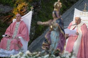 Pope Francis Leads The Mass At Casone - Ajaccio