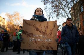 Protest Against A Non-decision Of The Administrative Court On The A69 Highway In Toulouse